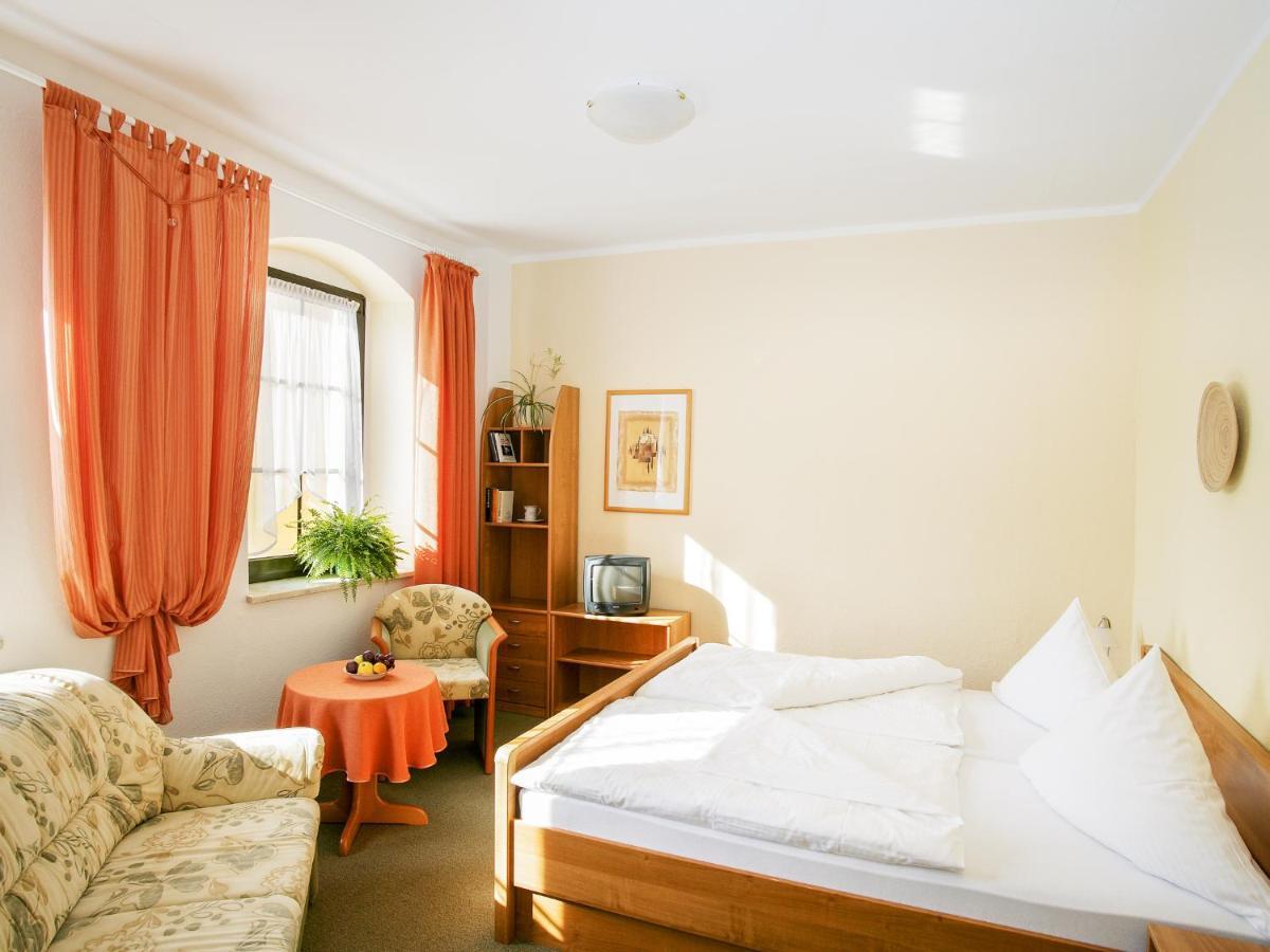 Landhotel Zum Hammer Tannenberg Phòng bức ảnh